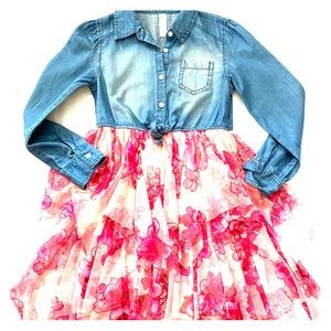 Go to school in style with this floral jean dress